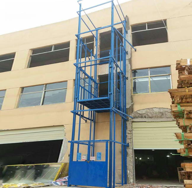 滁州建材厂室外物料提升